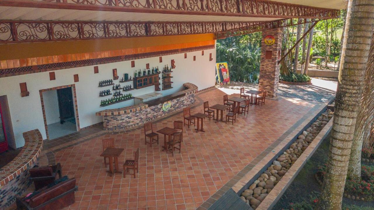 Hotel Hacienda Gualanday Apiay المظهر الخارجي الصورة