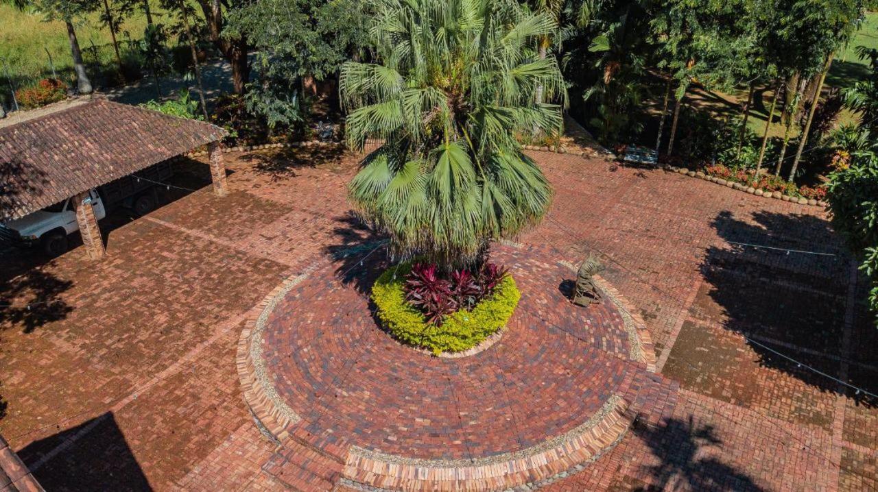 Hotel Hacienda Gualanday Apiay المظهر الخارجي الصورة