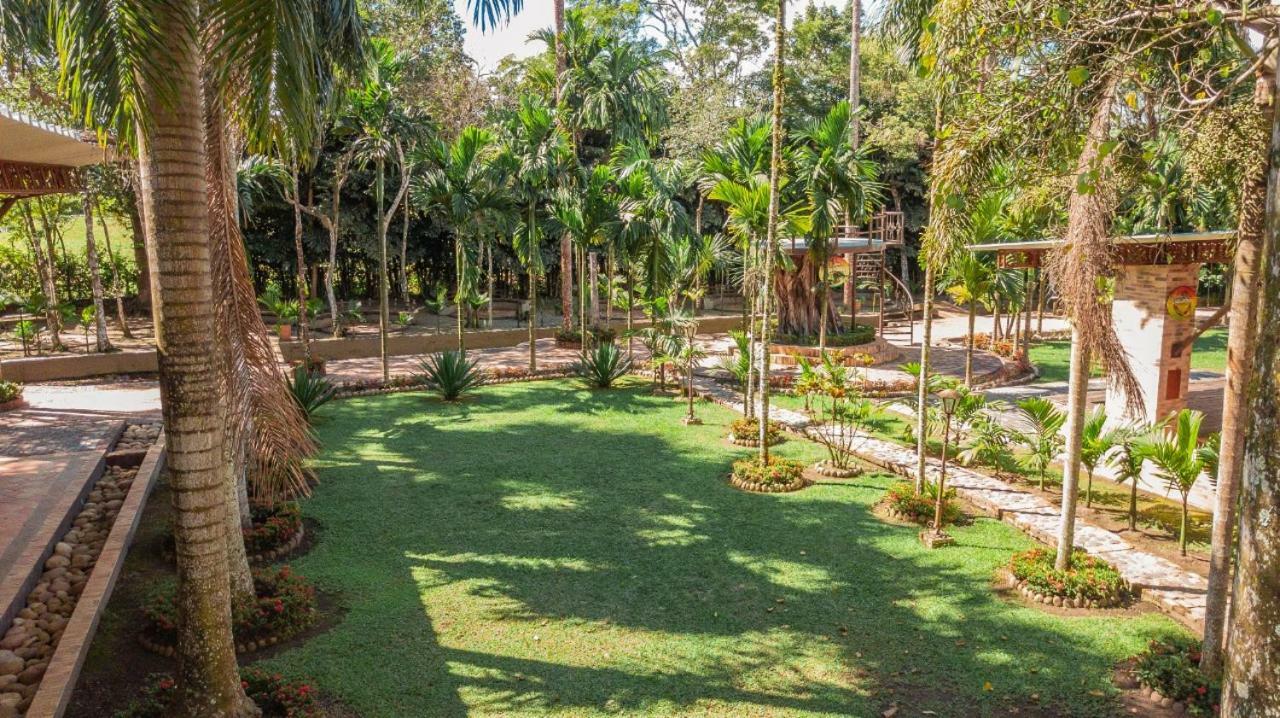 Hotel Hacienda Gualanday Apiay المظهر الخارجي الصورة